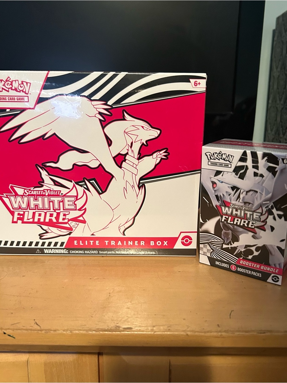 Pokémon Scarlet & Violet White Flare Elite Trainer Box and booster bundle set